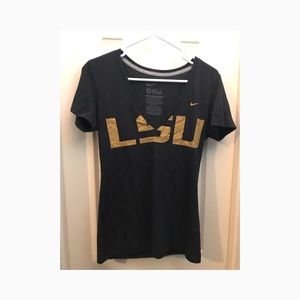 Women’s LSU t-shirt